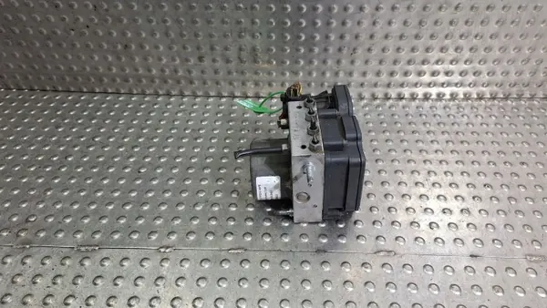 Unidad de control bomba ABS OEM S26383036 - Usado image 3