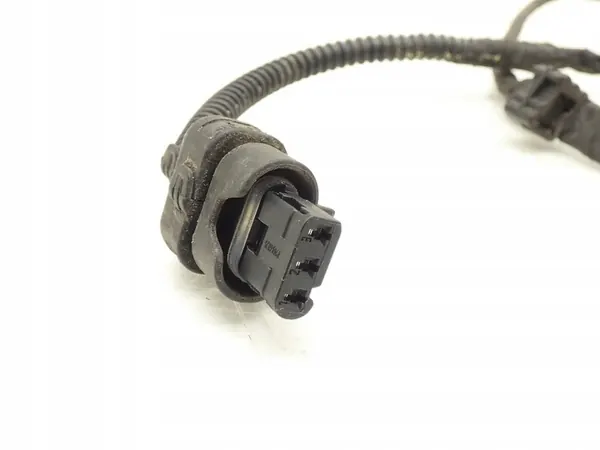 PDC-pysäköintisensorin johdotus VW Touran 10-15R OEM image 3