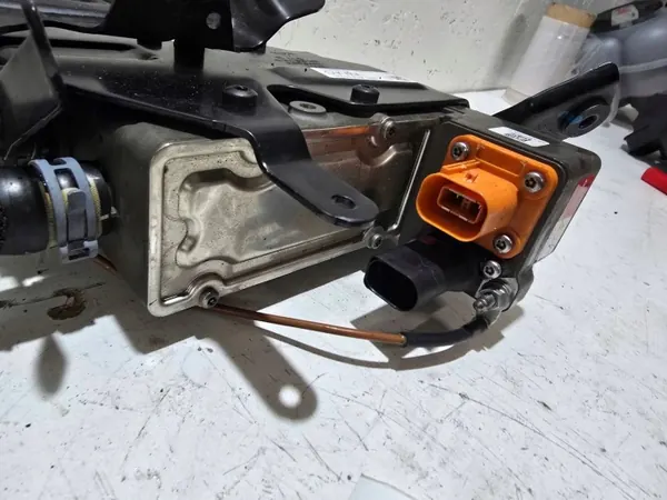 Porsche OE 12E963231 Chauffage liquide pour Cayenne 9Y0 image 6