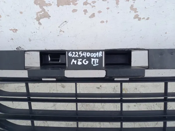 Griglia paraurti anteriore Renault Megane III image 2