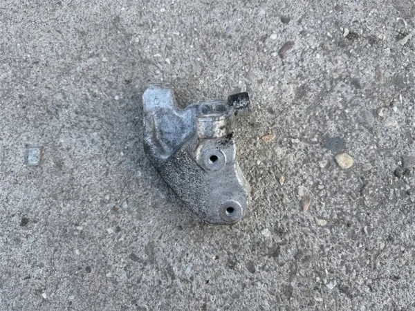 Kardaanituki OEM 2N0407104A VW Crafter 2.0 TDI:lle image 3