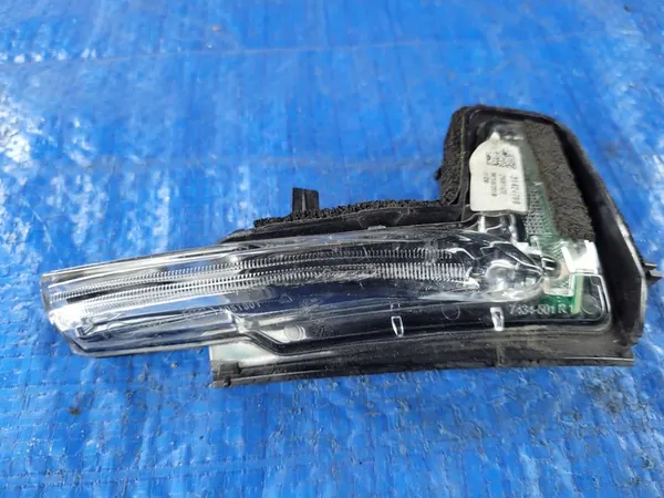 VOLVO XC60 XC90 II | Indicador Direito Espelho 31385686 image 2