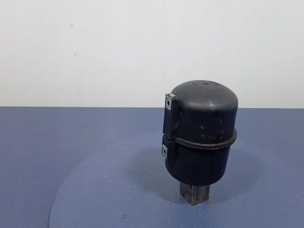 Depósito vacío Maserati OE 957172/Ambit Usado image 3