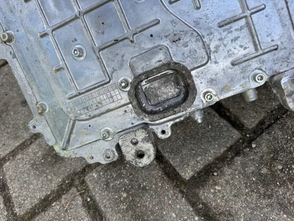 Hyundai Kona Elektrisch Inverter OEM 260901 - Gebruikt image 10