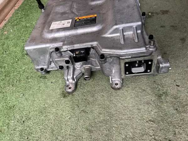 Hyundai Kona Elektrisch Inverter OEM 260901 - Gebruikt image 3