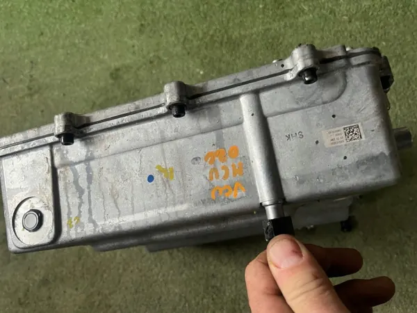 Hyundai Kona Elektrisch Inverter OEM 260901 - Gebruikt image 4