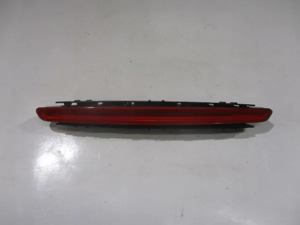 Troisième feu stop Mercedes-Benz OEM A1718200056 image 2
