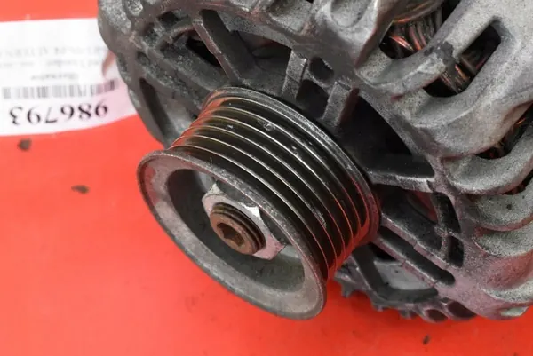 Vaihtovirtageneraattori Ford Mondeo MK3 2.0 TDCI 00-03 1S7T10300CD-C1 image 9