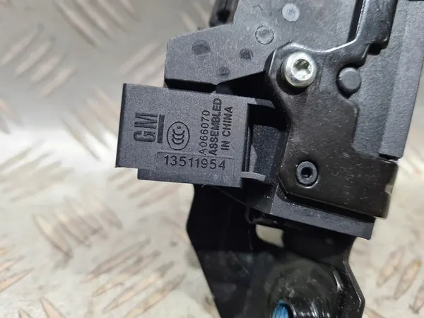 Bagagelås Opel Mokka image 4