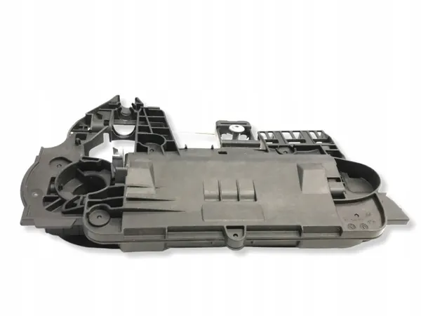 BMW X1 U11 Bakdörrhandtag OEM 5A68EF2 image 4