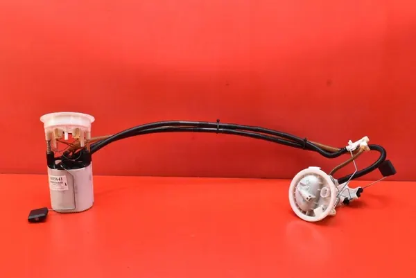 Brandstofpomp 6763850 A2C53025278 BMW E90 E91 2.0i image 6