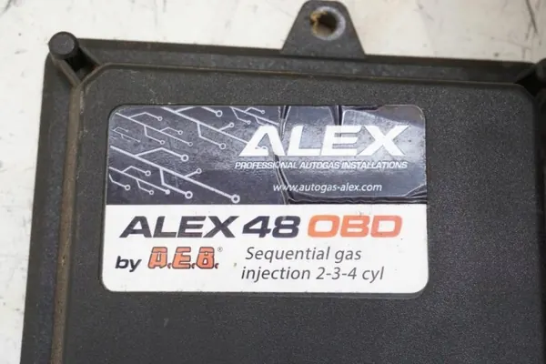 Gebruikte Fiat OE LPG-kit voor Punto Evo 1.4 16V Grande image 8