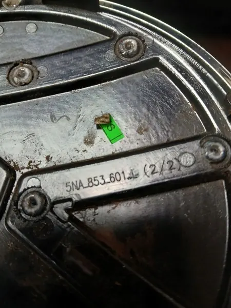 Emblema radar OEM 3601L para VW Tiguan image 4