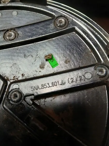 Emblema radar OEM 3601L para VW Tiguan image 8