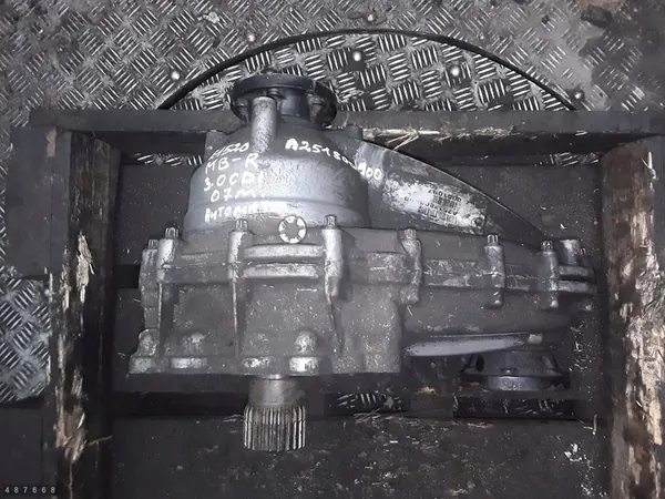 Boîte de transfert Mercedes R Class 2007 3000 CDI A251800900 image 1