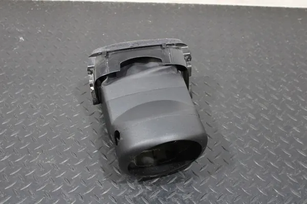 Styrkolvshus Mercedes E-Klass W213 AMG A2139003223 image 2