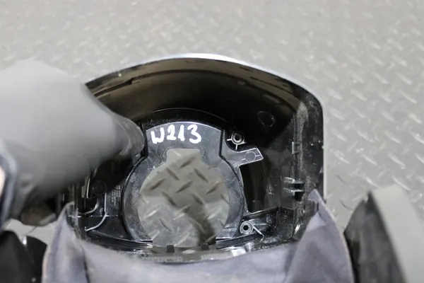 Styrkolvshus Mercedes E-Klass W213 AMG A2139003223 image 3