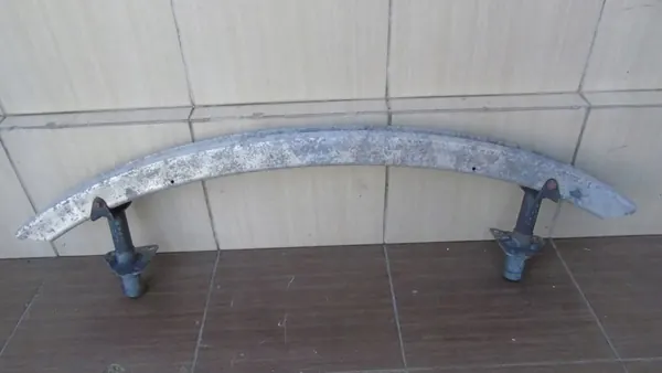 Etupalkki VW Passat B5 97-00 image 2