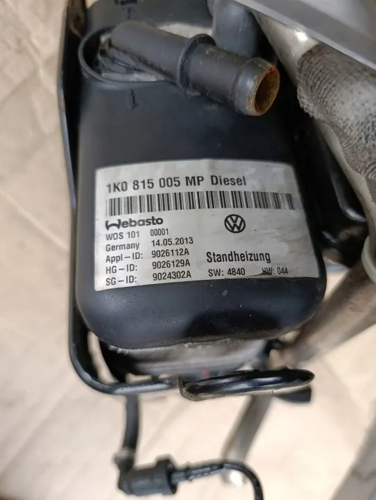 VW Touran I 1T Webasto Parkeringsvärme OEM 1K0815005MP image 3