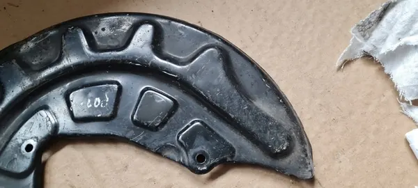 Audi SQ2 Q2 Protetor de Freio 5Q0615311F Esquerdo image 2