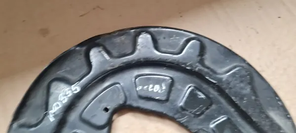 Audi SQ2 Q2 Protetor de Freio 5Q0615311F Esquerdo image 3