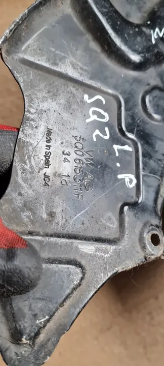 Audi SQ2 Q2 Protetor de Freio 5Q0615311F Esquerdo image 7