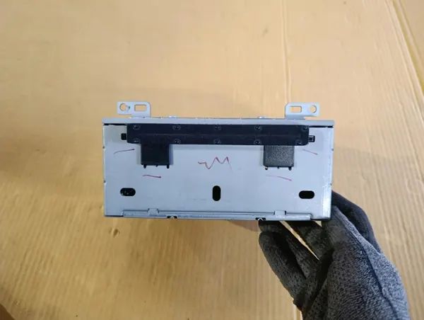Radio Ford Focus MK3 OEM BM5T-18C815-DG - Usado image 2
