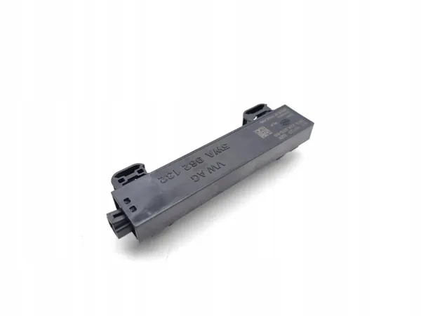 Antenne intérieure Audi A3 OEM 5FA224075 (2020-2024) image 4
