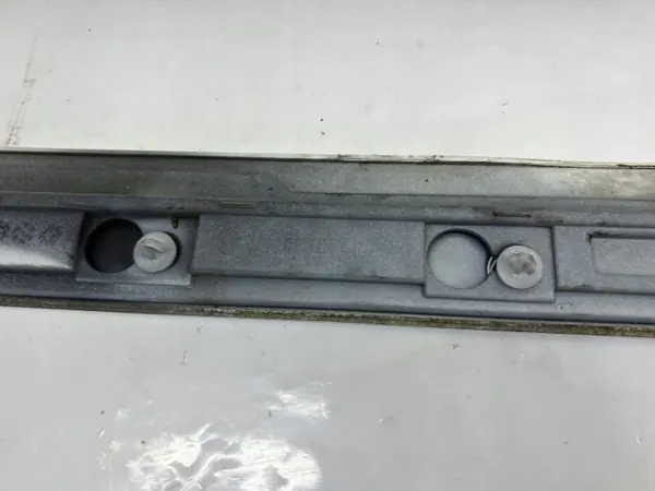 Rail de guidage porte coulissante droite OEM 9822930080 image 6
