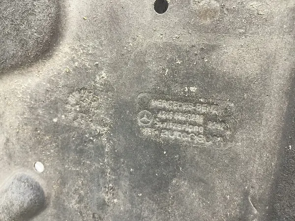 MERCEDES B-KLASA W246 Underbody Shield Right Rear A2466840400 image 5