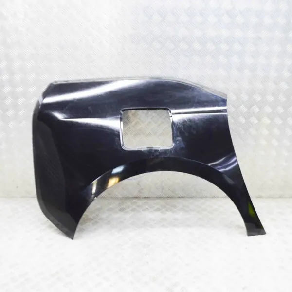 Parafuso traseiro direito BMW i3 (I01) 2020 OEM 1559953 image 1