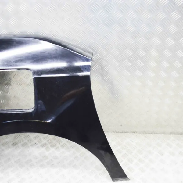 Parafuso traseiro direito BMW i3 (I01) 2020 OEM 1559953 image 3