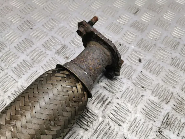 Mazda CX-7 2011 Conector flexível de escape OEM AMD99047 image 3