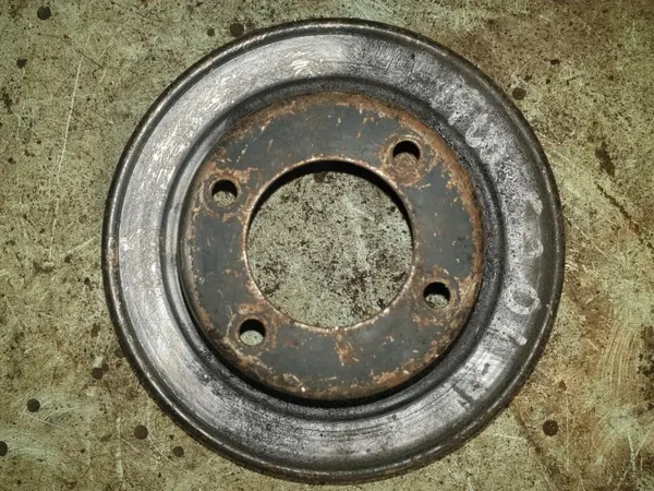 Polia da bomba de água OEM 1271424 para BMW 3 E30 image 3