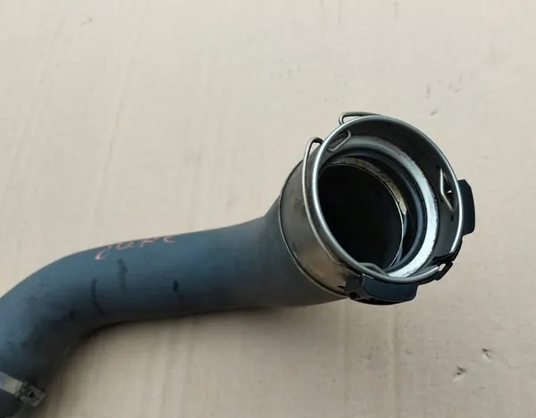 Nissan Juke I F15 1.2 DIG-T Tubería Intercooler image 3