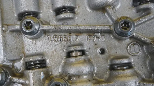 BMW N43B20AY Méchatronique OEM 1071128342 image 9