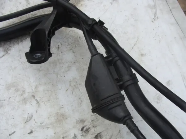 Tuyau de Remplissage Réservoir AdBlue Citroen OEM 9821424880 image 3
