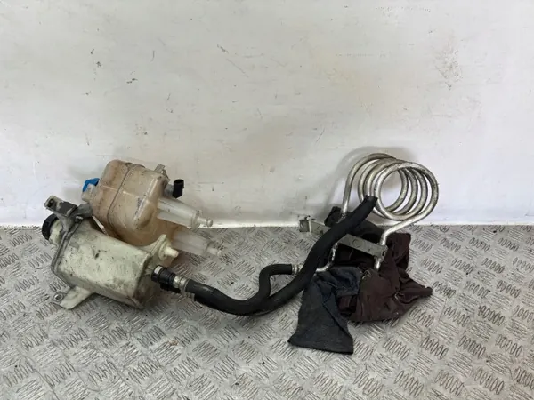 Ohjausjärjestelmän säiliö OEM CLI20371 Alfa Romeo 159 image 2