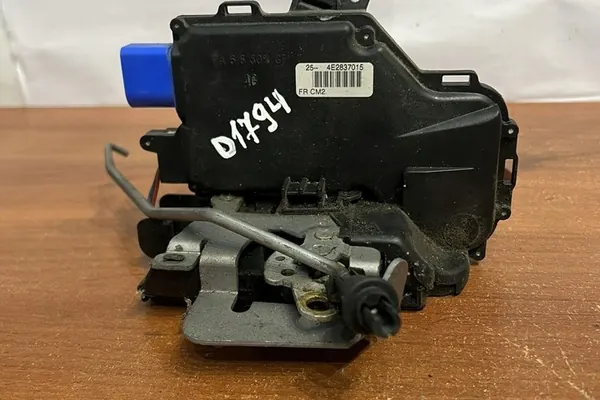 AUDI A3 (8P1) Delar 2004 Diesel image 4