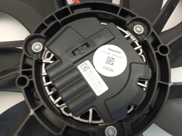 VOLVO S60 V60 XC60 XC90 V90 Kylarrubrik 31493262 image 10