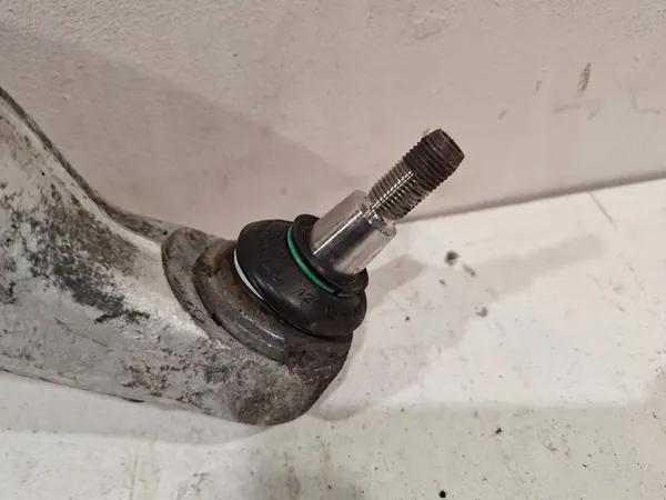 Braccio Oscillante Anteriore Destro 545000010R Renault Megane III RS image 3