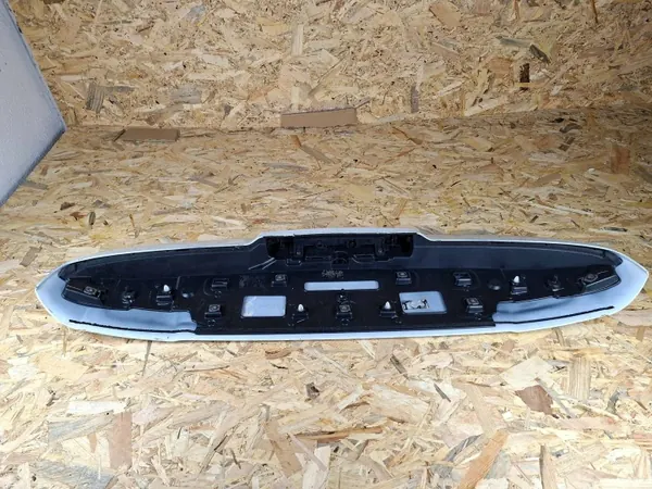 Spoiler porta-bagagens OEM 960303105R para Renault Clio IV image 7
