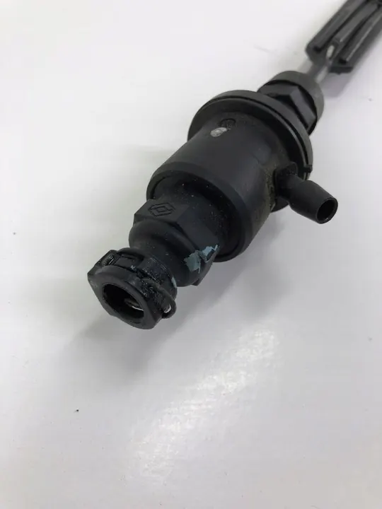 Cilindro mestre de embreagem Renault Laguna III 2008 OEM 306100009R image 4