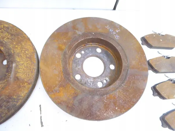 Discos de freio dianteiros Renault Scenic I RX4 image 2