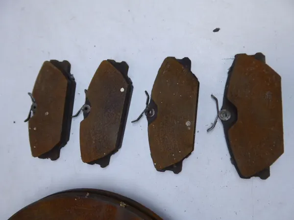 Discos de freio dianteiros Renault Scenic I RX4 image 7