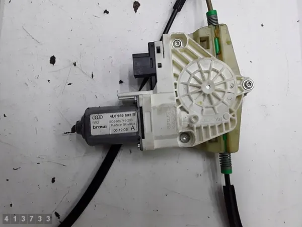 Audi Q7 Fensterheber OEM 4L0959802B - Gebraucht image 4