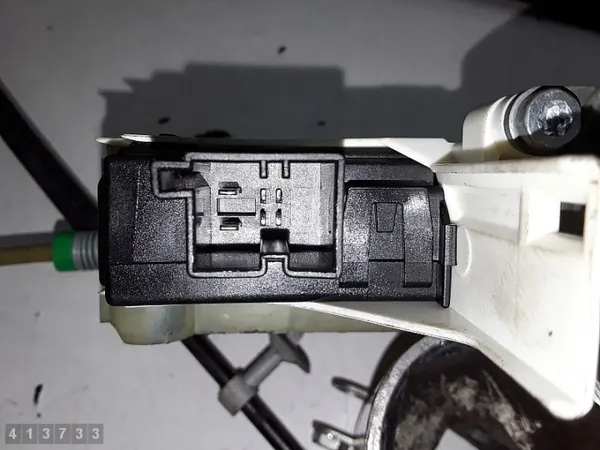 Audi Q7 Fensterheber OEM 4L0959802B - Gebraucht image 8