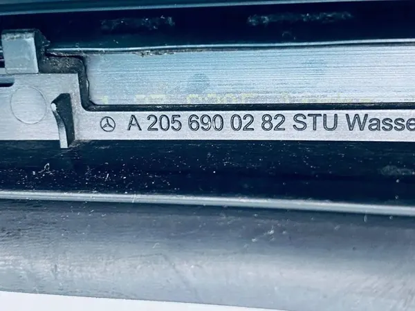 MERCEDES C W205 Sedan Garniture de Toit Droite A2056900262 image 5