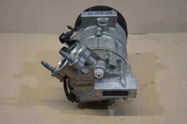 Ilmastointikompressori VOLVO V60 II image 5