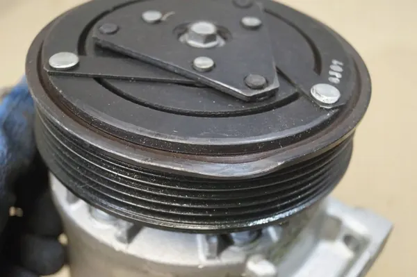 Ilmastointikompressori VOLVO V60 II image 7